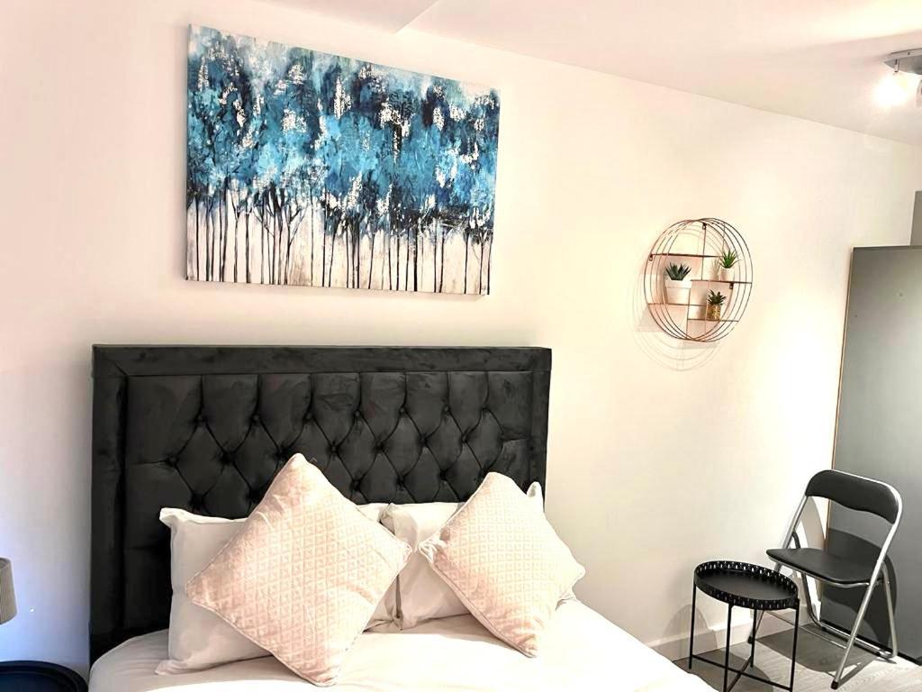 Harrow Suites By Gh Stays Harrow on the Hill Екстериор снимка